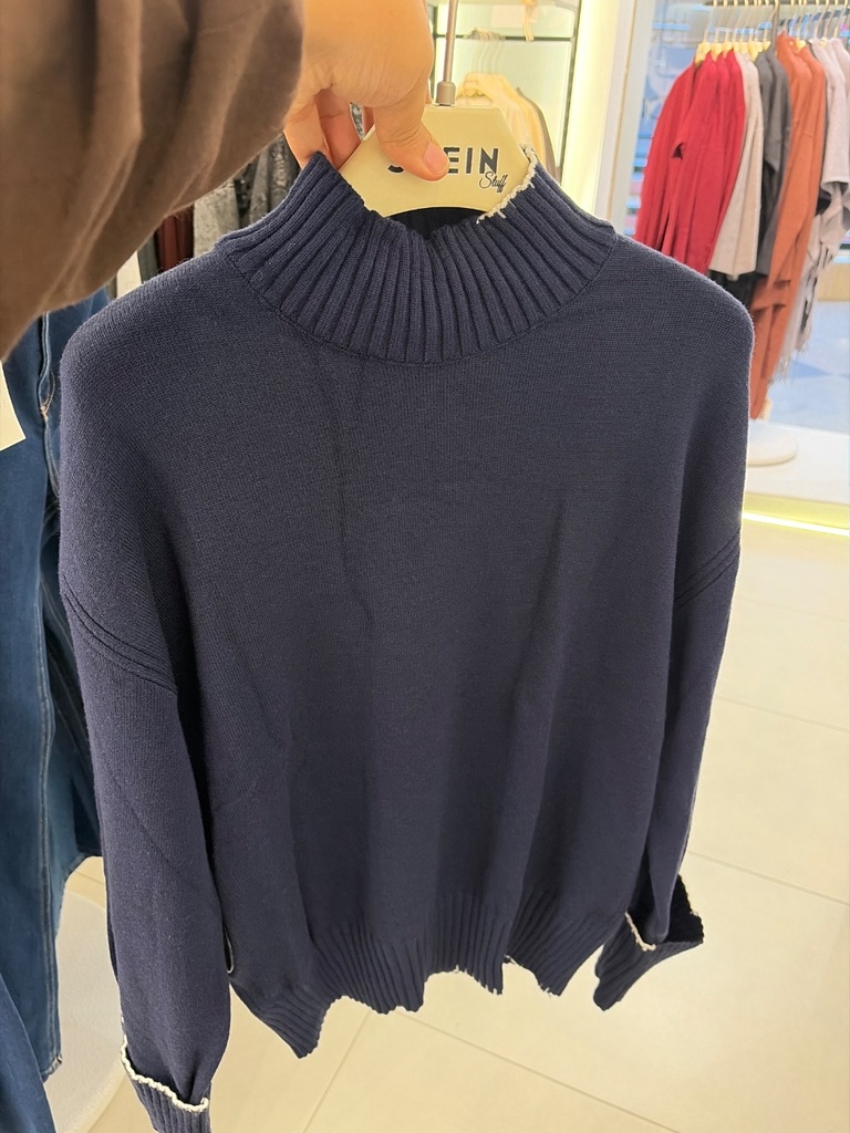 Women's Knit Sweater - Contrast Stitch Trim - 706