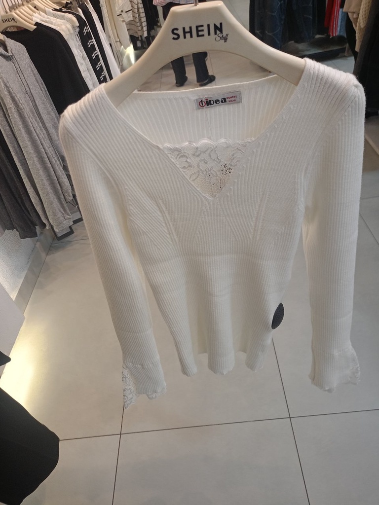 Lace Undershirt 4060