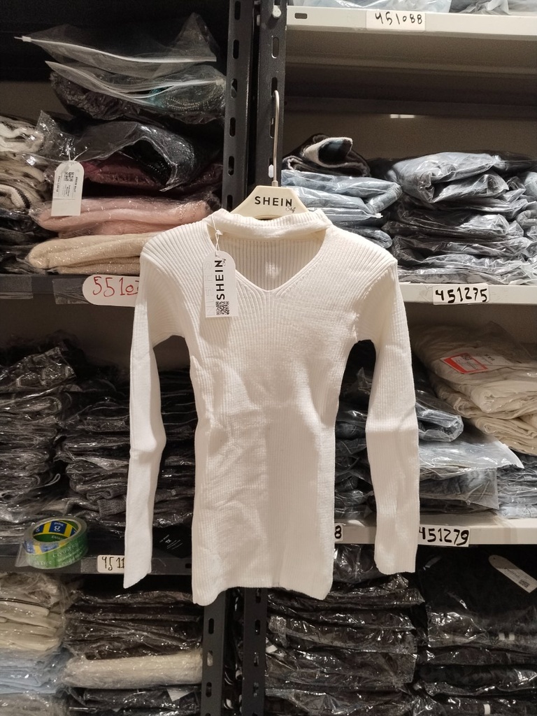 V-Neck Basic Top - ME111