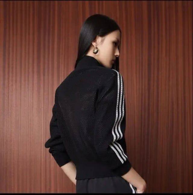 [79180] Adidas Long Sleeves Knitted Sweater 33279