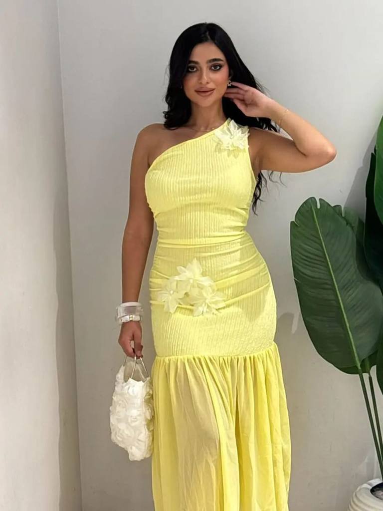 One Shoulder Solid Dress With Flowers