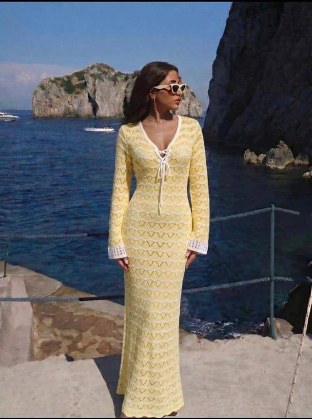 Long Sleeves Wite Stipped Long Beach Dress